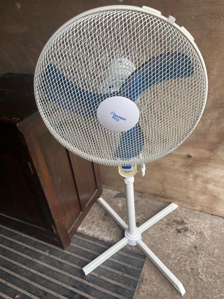 Bestron Statiefventilator DIN16S/C172 - 50W, Ophalen, Gebruikt, Statiefventilator