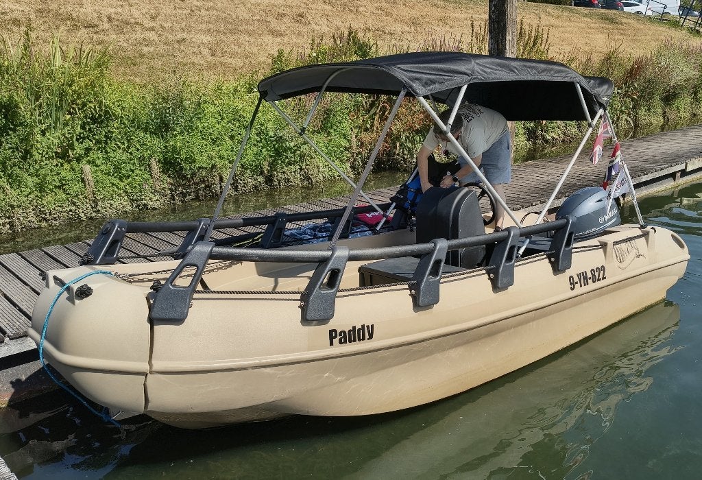 Zeer complete Whaly 455 (2024) Yamaha 40pk (2026) Cappuccino, Watersport en Boten, Ophalen, Viertaktmotor, Zo goed als nieuw, 30 tot 50 pk