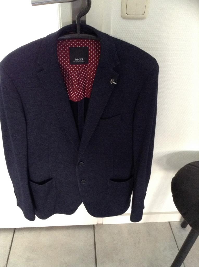 Mooi donkerblauw colbert maat 52, Ophalen, Zo goed als nieuw, Maat 52/54 (L), Blauw