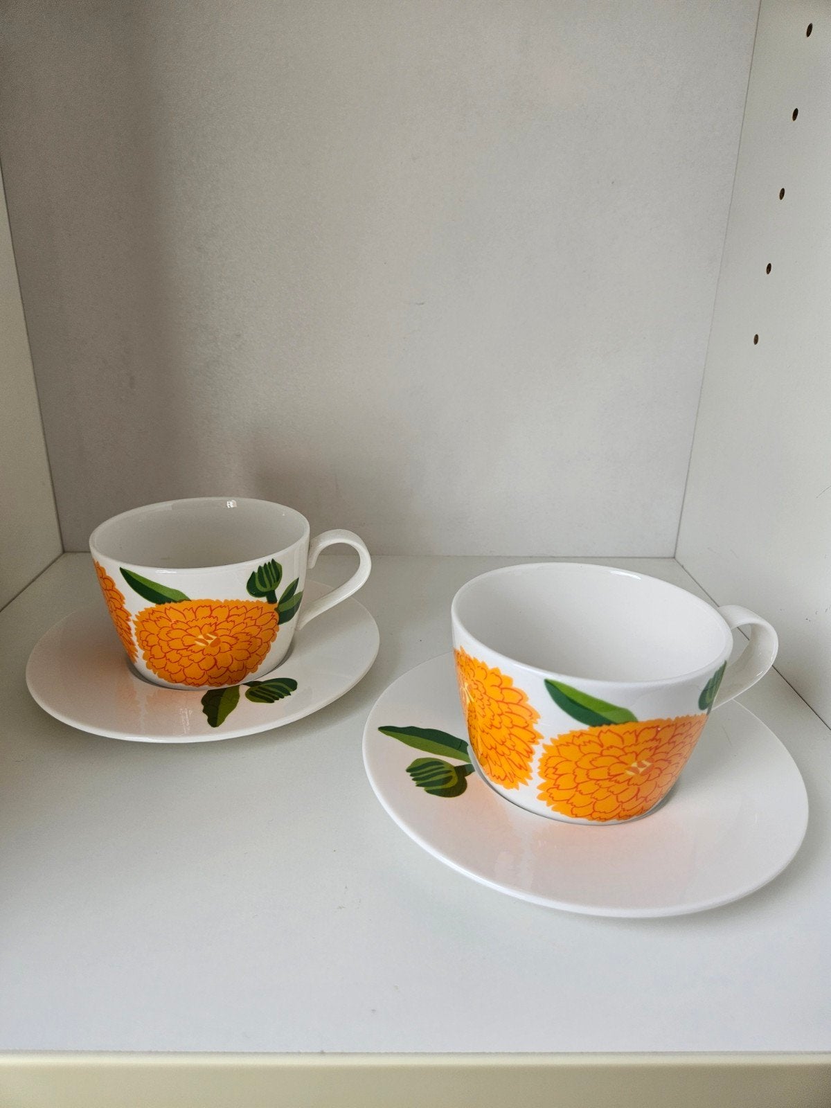 Iittala Marimekko Primavera kop en schotel set (2 st, Huis en Inrichting, Ophalen of Verzenden, Zo goed als nieuw
