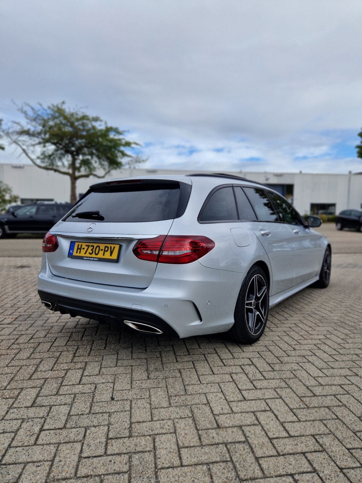Foto 5 van Mercedes-Benz C-Klasse C180 156pk 9G-TRONIC 2020 Grijs