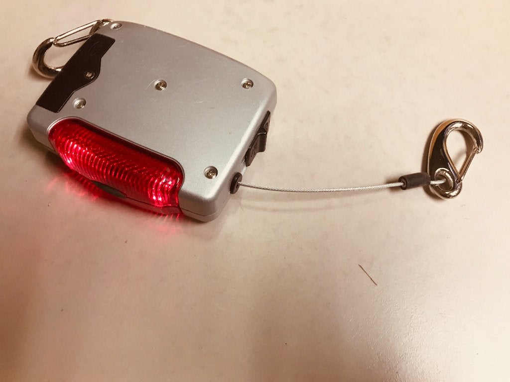 Dunne stalen kabel voor de kofferbak, Ophalen of Verzenden, Zo goed als nieuw