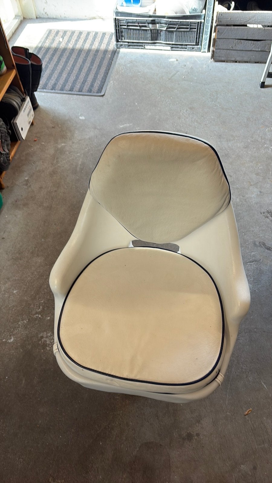Bootstoelen, Ophalen, Zo goed als nieuw