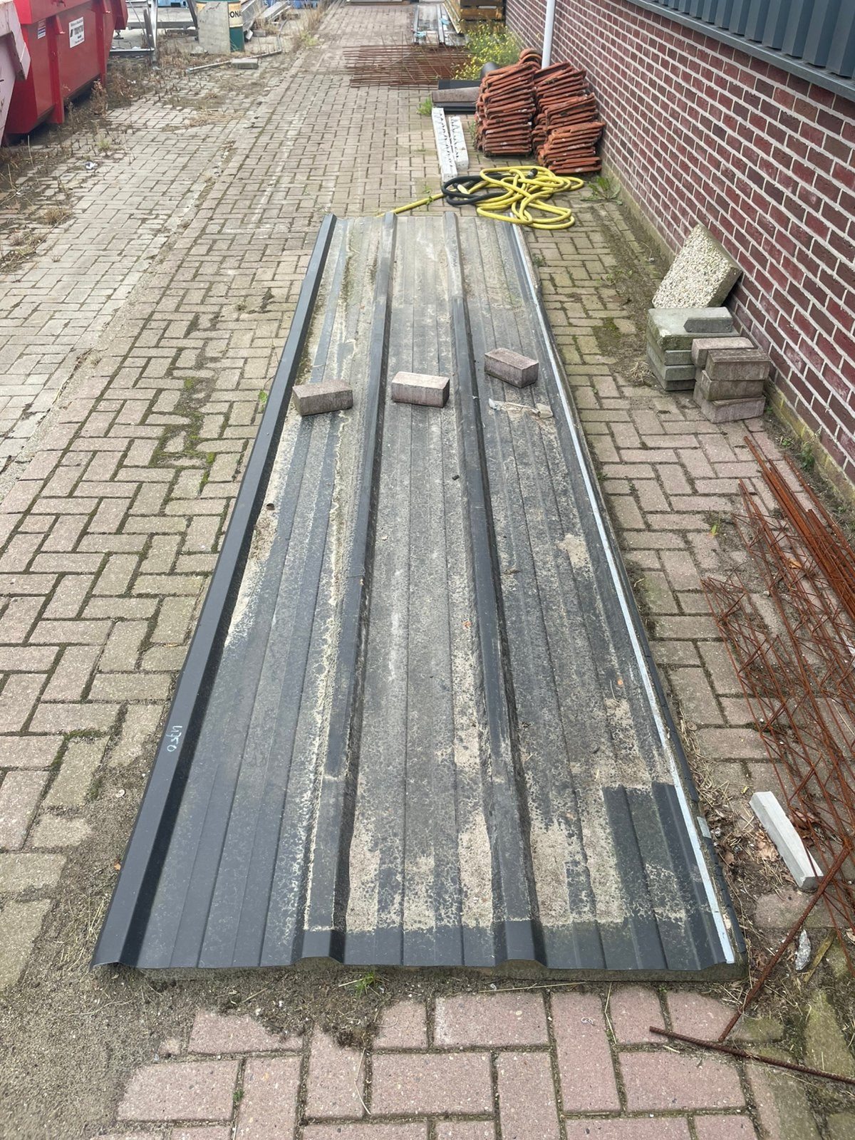 1 dakplaat isolatie 40 mm dik, Ophalen, Minder dan 3 meter, Zo goed als nieuw, H