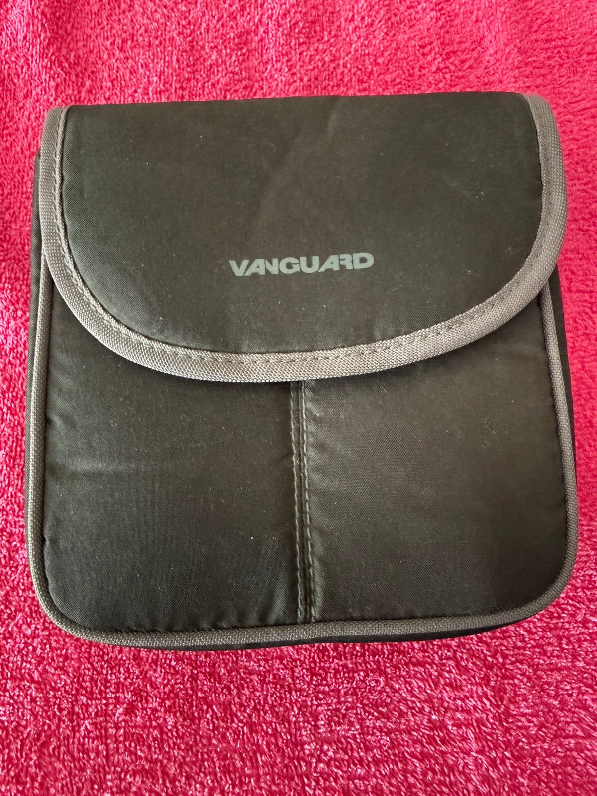 For sale profficianal binoculars (verrekijer) type Vanguard), Ophalen of Verzenden, Zo goed als nieuw
