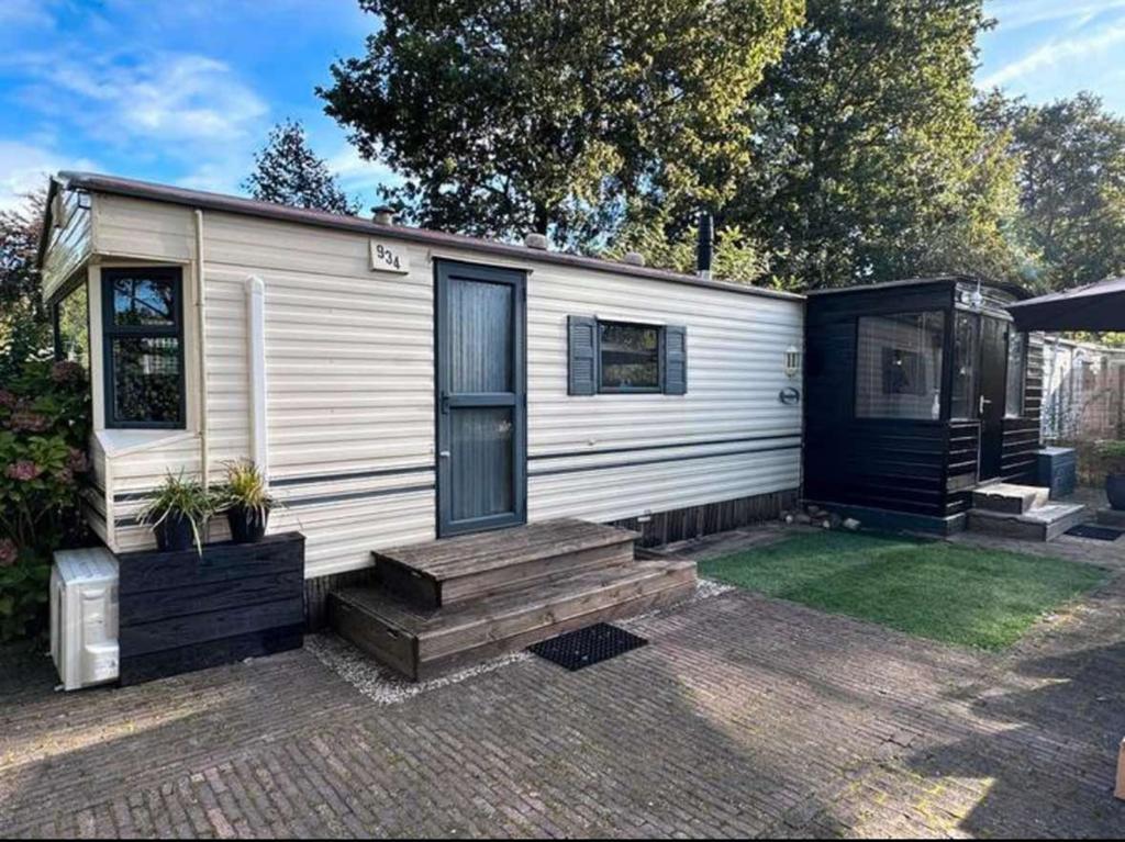Te koop: Stacaravan met 3 slaapkamers