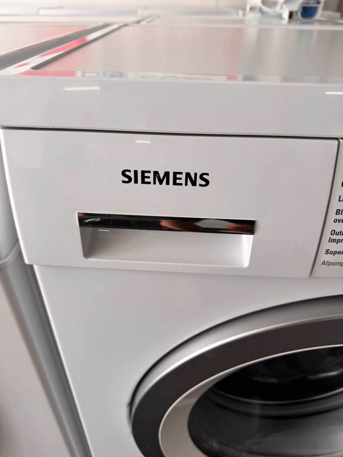 SIEMENS 1400 ECO IQ-700 8 KG A+++ met 2 jaar garantie, 1200 tot 1600 toeren, N, N, 8 tot 10 kg