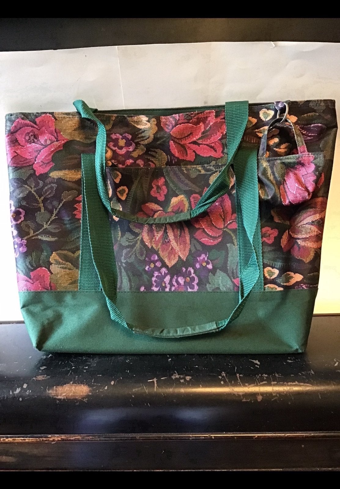 Tas, damestas voor klein boodschapje of dagje op pad, zgan., Sieraden, Tassen en Uiterlijk, Ophalen of Verzenden, Zo goed als nieuw
