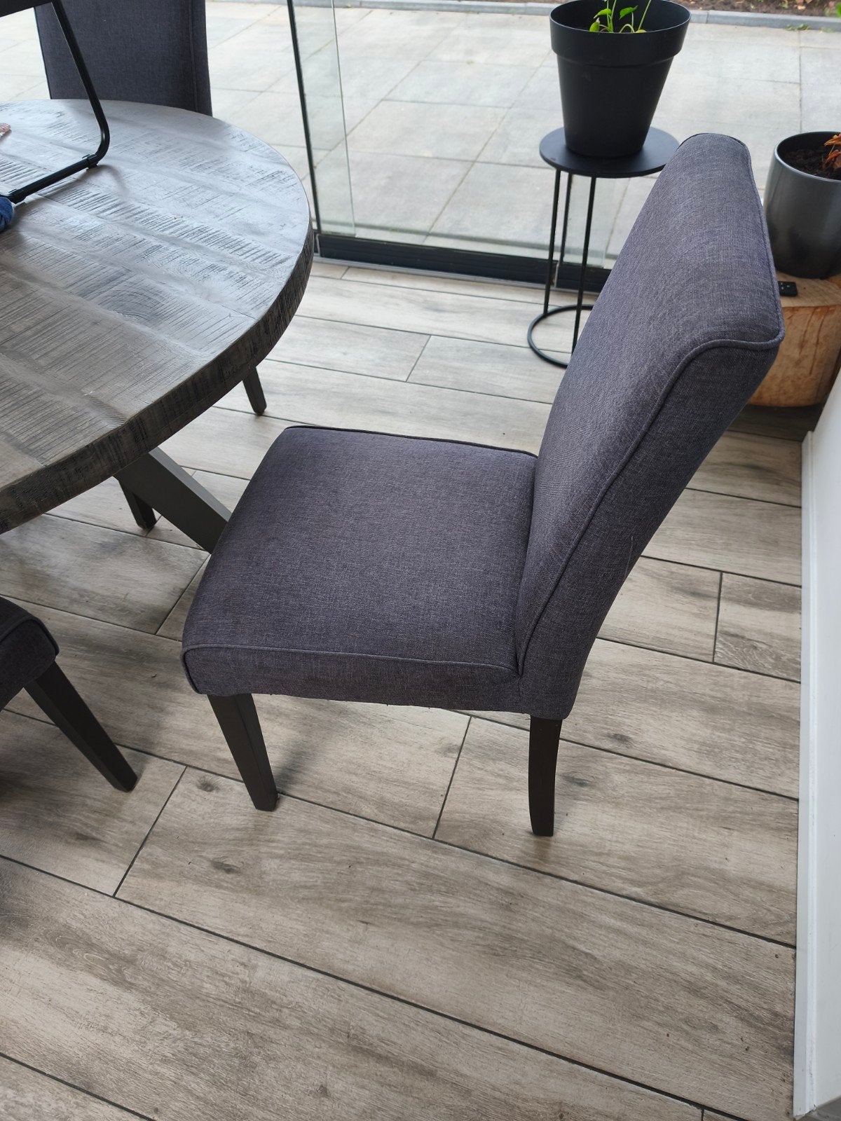6 stuks eetkamerstoel - Grijs, Modern, Comfortabel, Ophalen of Verzenden, Zo goed als nieuw, Eén