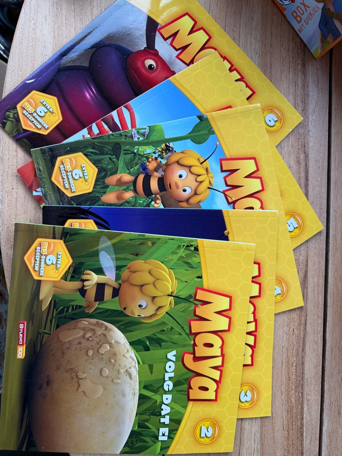 Maya de Bij Boekjes Set - Studio 100, Boeken, Jongen of Meisje, Ophalen of Verzenden, Zo goed als nieuw, Voorleesboek