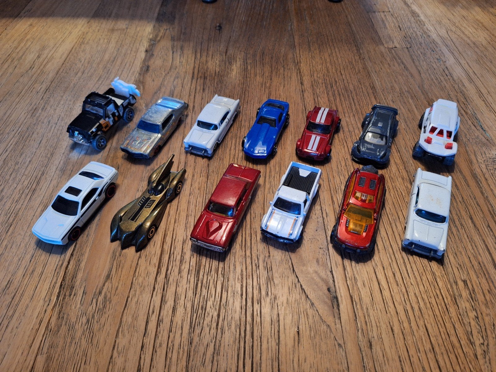 Hot Wheels 12 stuks – Corvette, Datsun, Ford, Dodge e.a., Ophalen of Verzenden, Gebruikt