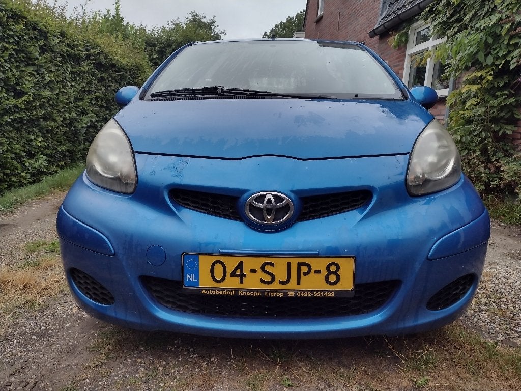 Toyota Aygo 1.0 12V Vvt-i 5DRS 2011 Blauw, Auto's, Toyota, Voorwielaandrijving, Leder en Stof, 68 pk, Origineel Nederlands