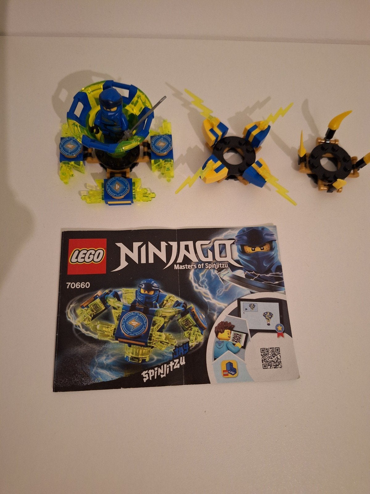 Lego ninjago 70660 compleet met boekje, Compleet, Lego, Ophalen of Verzenden, Zo goed als nieuw
