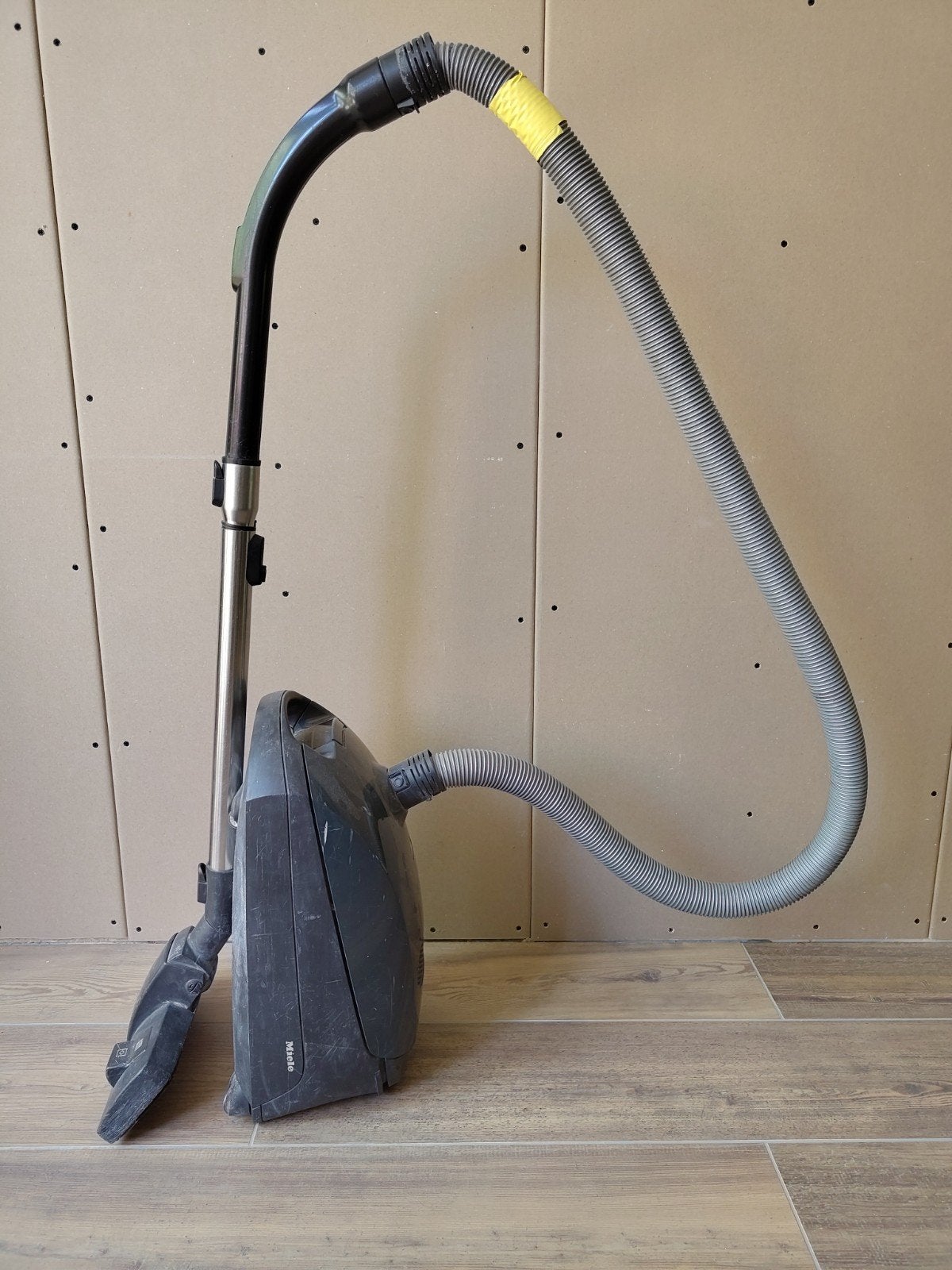 Miele Classic C1 stofzuiger 800W Ecoline Parquet Special, Witgoed en Apparatuur, Stofzuigers, Gebruikt, Miele, Stille werking