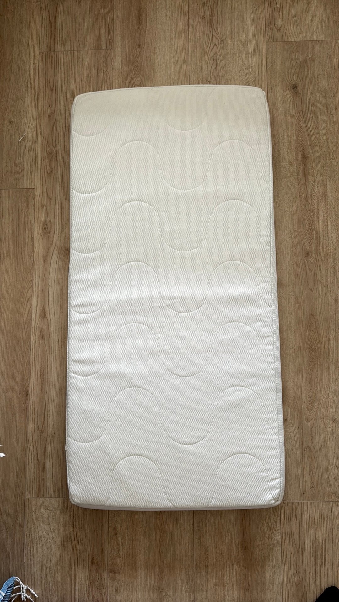 IKEA matras ledikant, Kinderen en Baby's, Babywiegjes en Ledikanten, Ophalen, Gebruikt