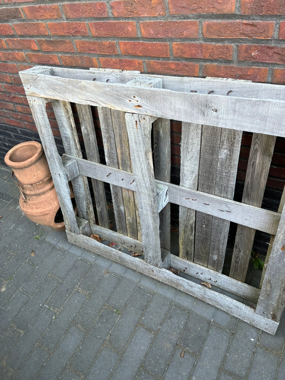 Gratis af te halen pallet en tuinhaard, Ophalen, Zo goed als nieuw, Pallet, Minder dan 200 cm