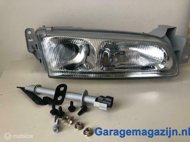 Koplamp Mazda 626 IV (GE) sedan HB TYC rechts 20-3110-18-2, Nieuw, Ophalen of Verzenden, Mazda, Mazda