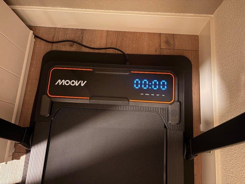 Foto 3 van Moovv SmartStep Pro v2 - Loopband Inklapbaar