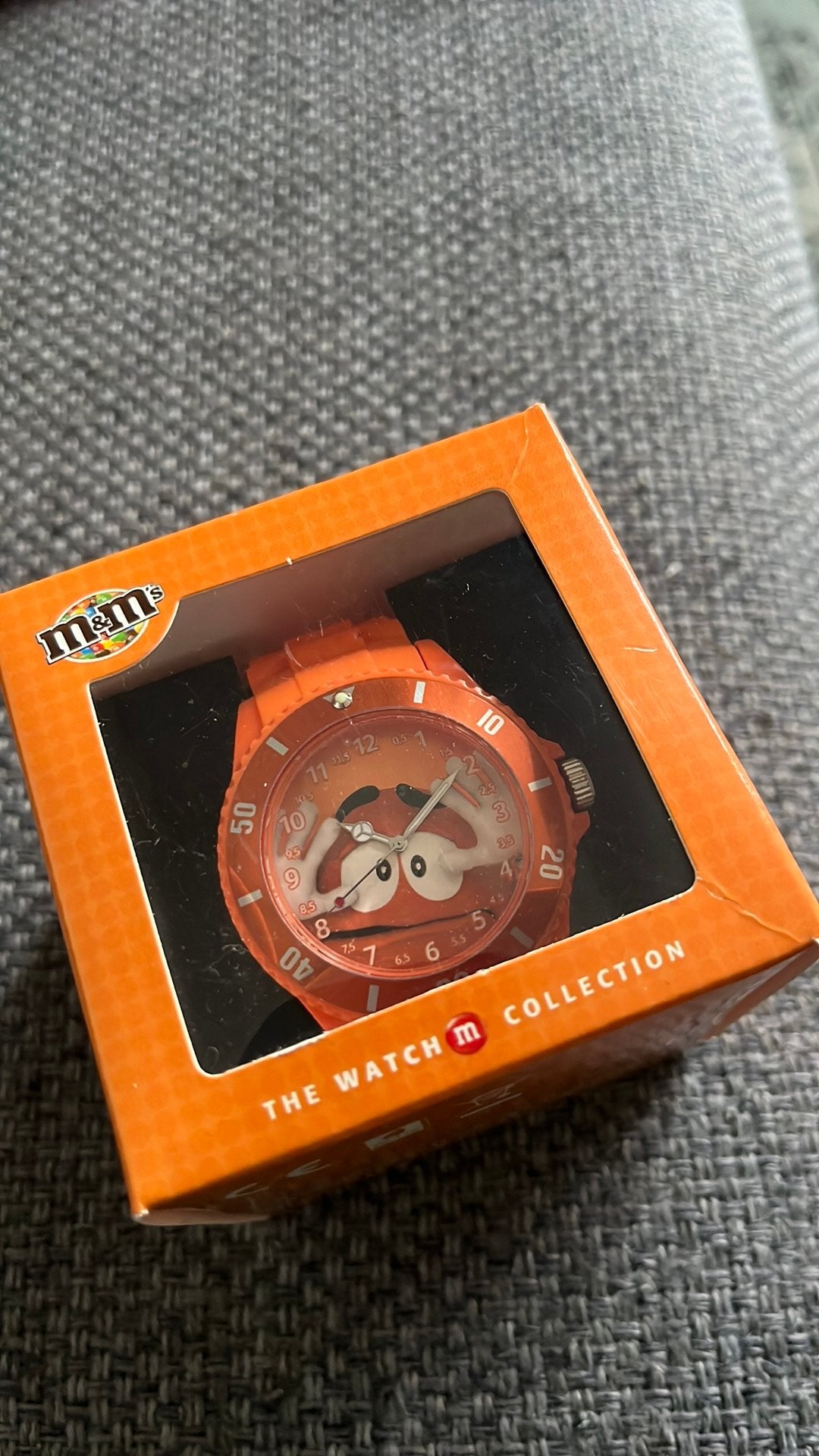 M&M ‘s horloge nieuw in doosje Oranje, Verzamelen, Ophalen of Verzenden, Nieuw