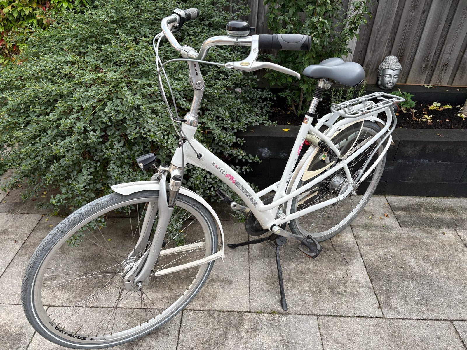 Foto 12 van Batavus damesfiets, frame 53 cm, met handrem