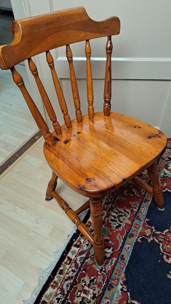 4 grenen stoelen, Huis en Inrichting, Stoelen, Ophalen, Gebruikt, Bruin, Vier