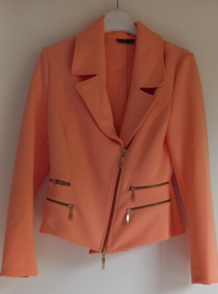 Caroline Biss koraal/zalmroze  biker-stijl jasje- S/M, Ophalen of Verzenden, Zo goed als nieuw, Jasje, Roze