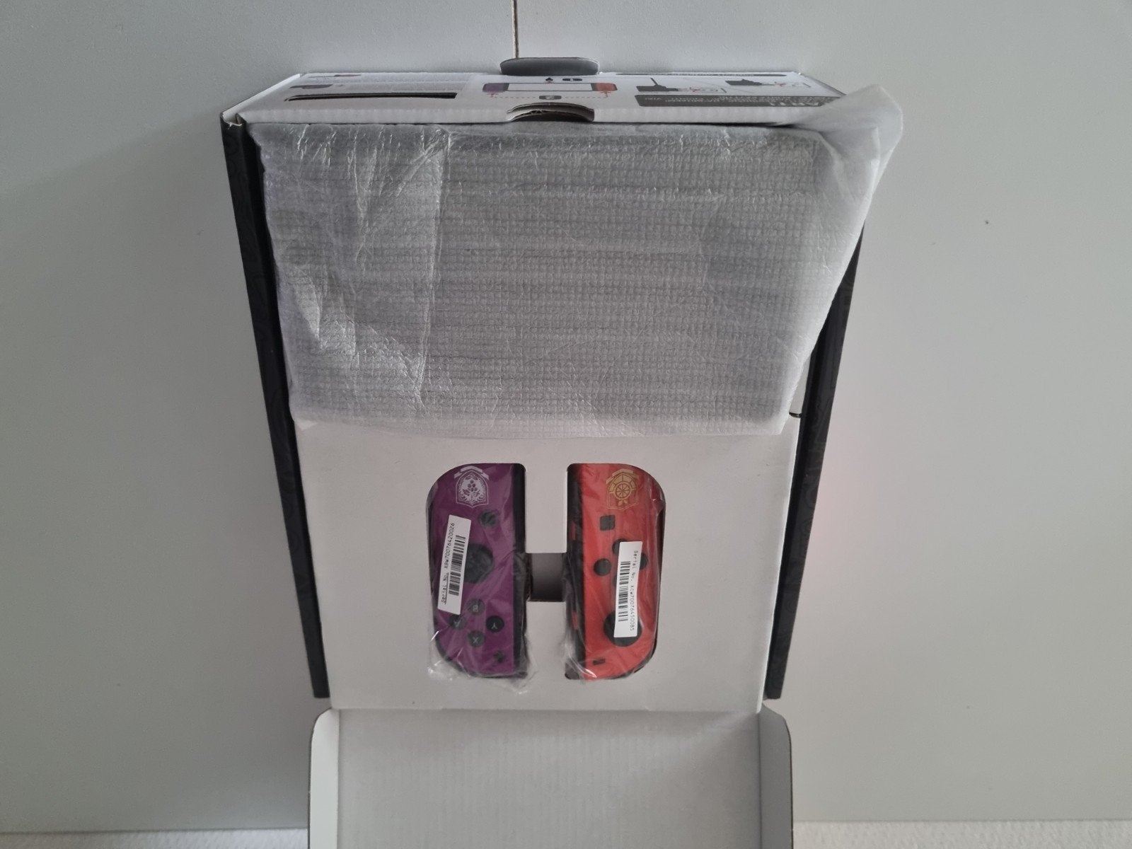 Nintendo Switch OLED Pokémon Scarlet & Violet Edition, Support@nintendo.com, Nieuw, Ophalen of Verzenden, 11-1, Kamitoba Hokodate-cho, Minami-ku, Kyoto 601-8501, Japan