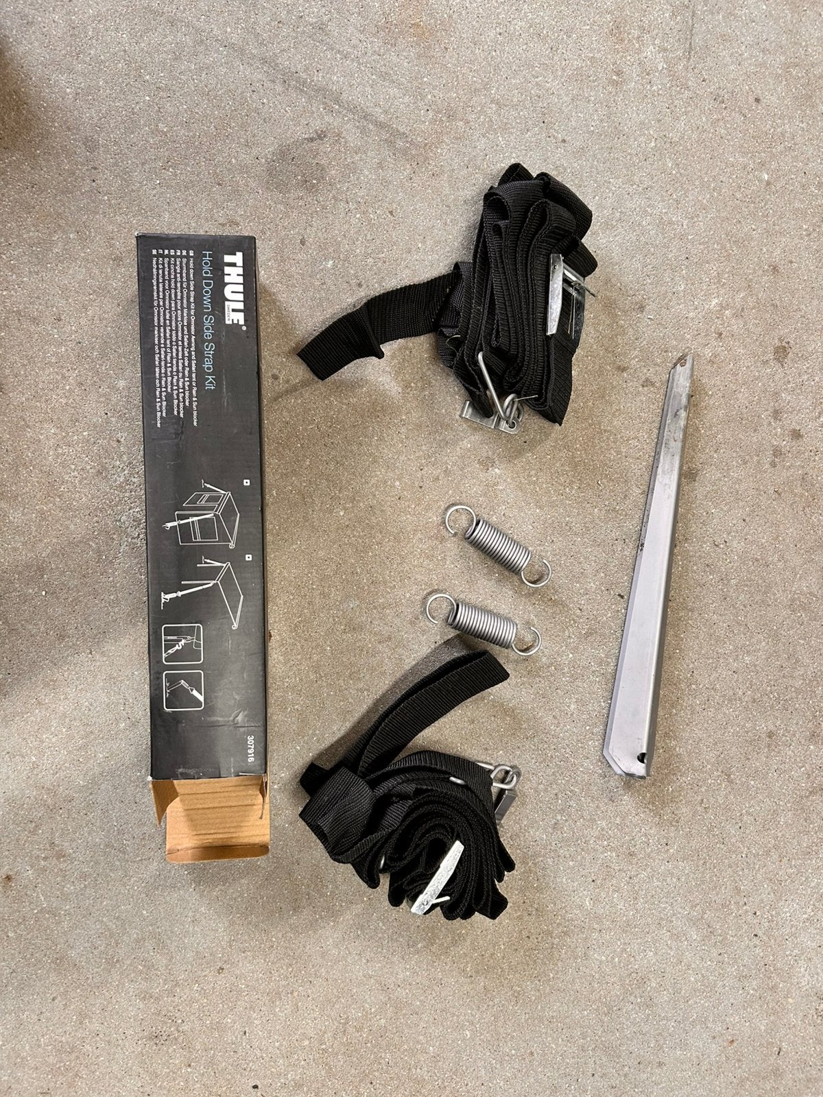 Thule Omnistor Hold Down Side Strap Kit - Stormbanden, Caravans en Kamperen, Ophalen of Verzenden, Zo goed als nieuw