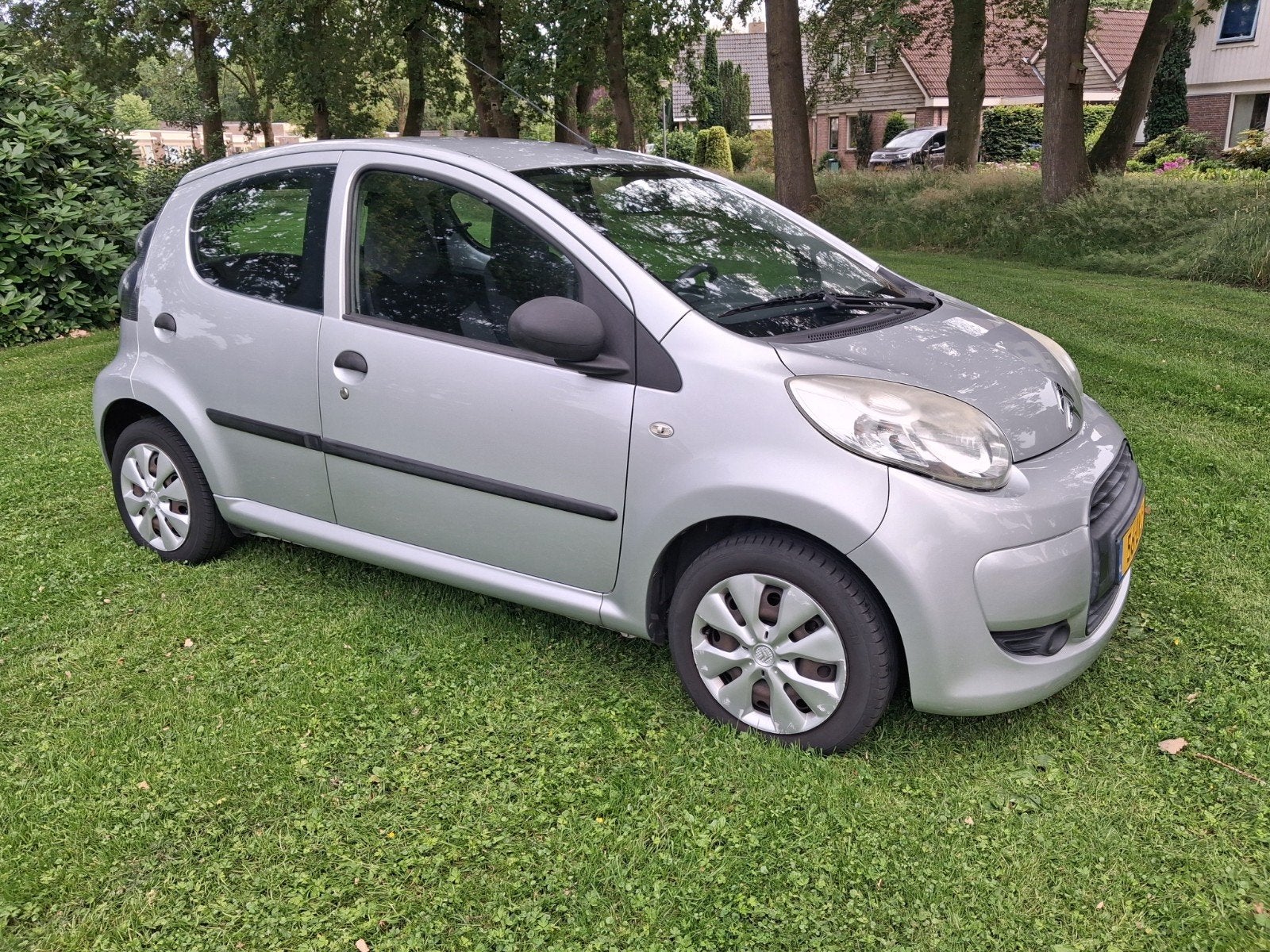 Citroën C1 1.0 5-DRS 2010 Grijs, Auto's, Voorwielaandrijving, 4 stoelen, C1, 68 pk