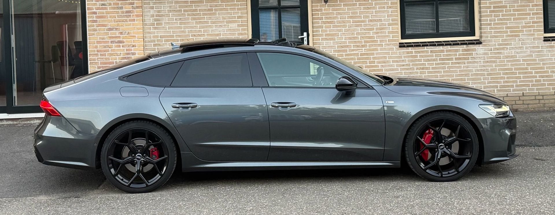 Audi A7 Sportback 55 TFSI e quattro Competition|PANO|RS|360, Gebruikt, 4 cilinders, Bedrijf, Automatische klimaatregeling