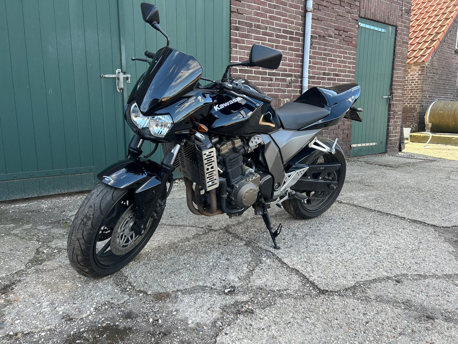 Kawasaki z750 2004, Ophalen