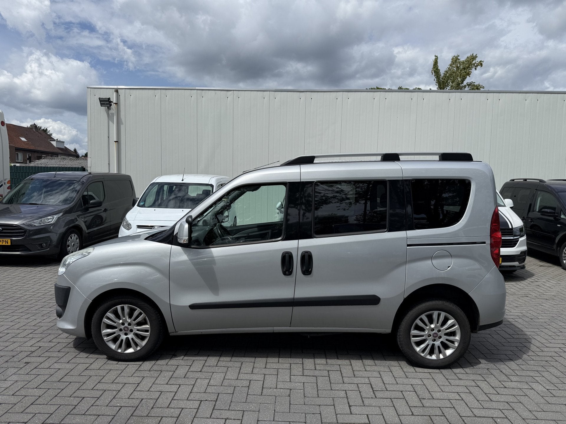 Fiat Doblò 1.4 T-Jet 120pk Rolstoelauto 3+1 - XXL Freedom B, Voorwielaandrijving, Euro 5, Gebruikt, Doblo