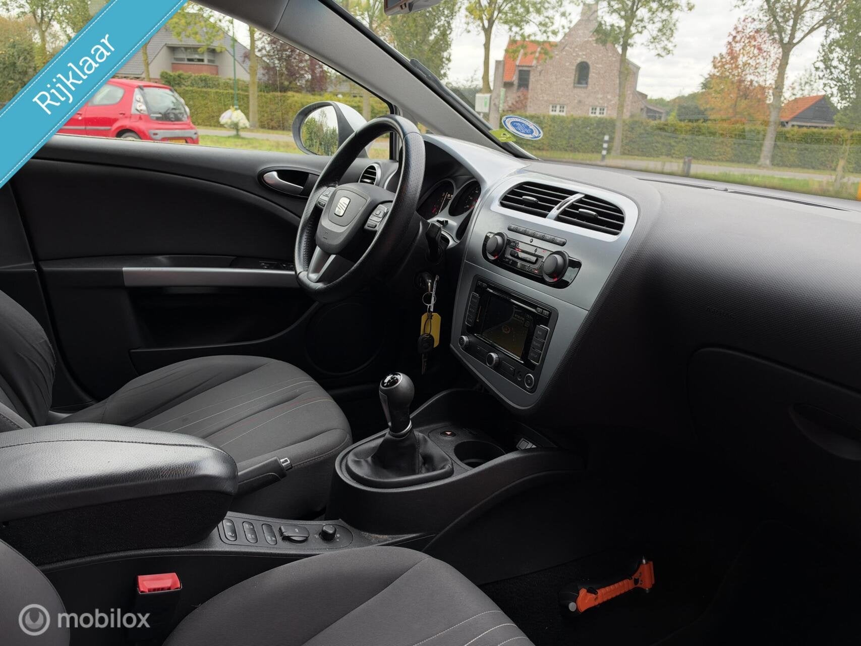 Seat Leon 1.2 TSI Ecomotive Businessline COPA Cruise NL Auto, Auto's, Voorwielaandrijving, Euro 5, Stof, Gebruikt
