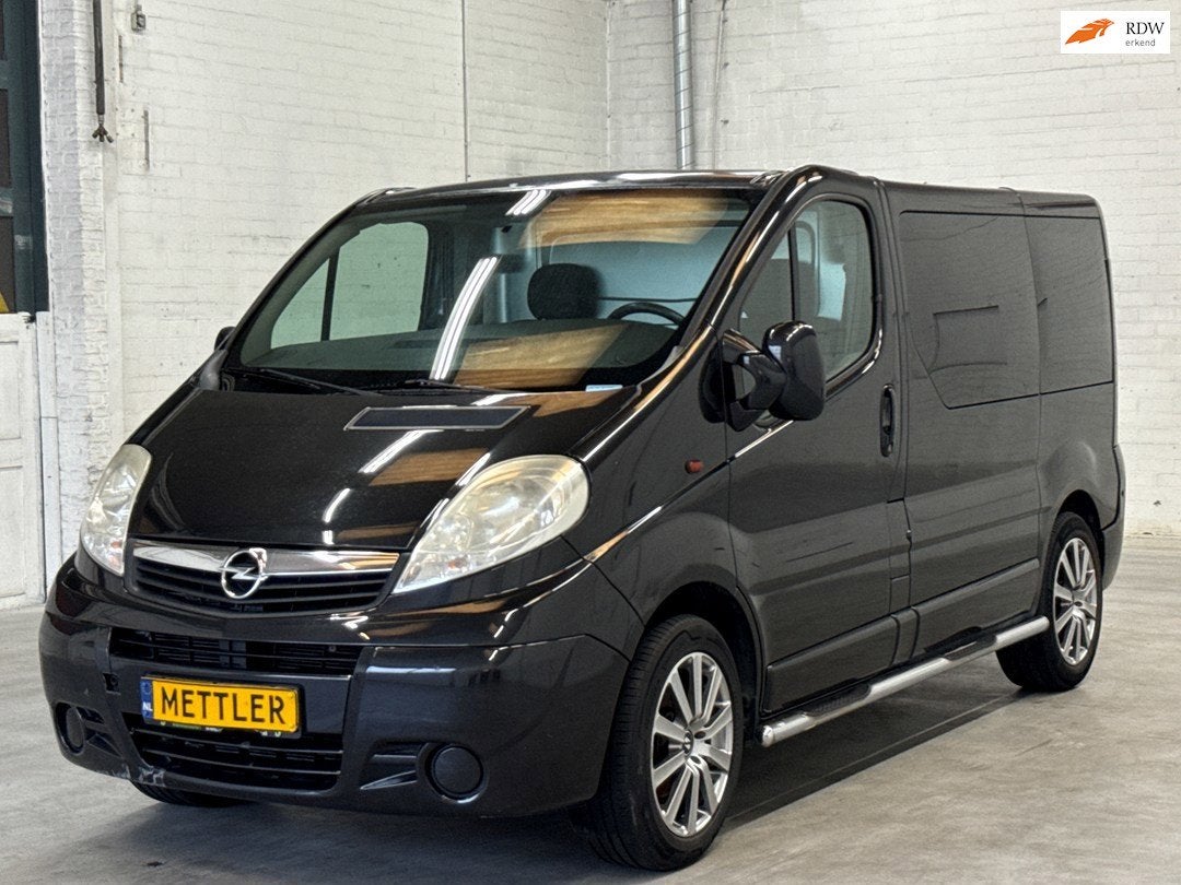 Opel Vivaro 2.5 CDTI L1H1 | Airco | Trekhaak, Auto's, Bestelauto's, Gebruikt, Zwart, Bedrijf, 2 stoelen