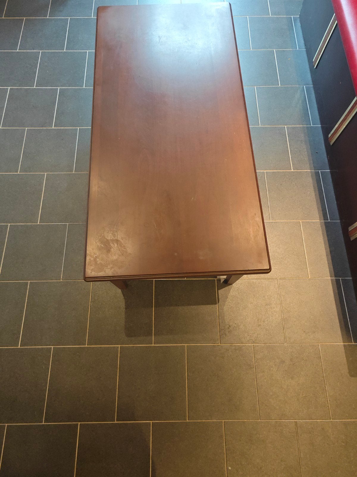 Stijlvolle rechthoekige salontafel - Donkerbruin hout, Ophalen, Gebruikt, 100 tot 150 cm, Klassiek