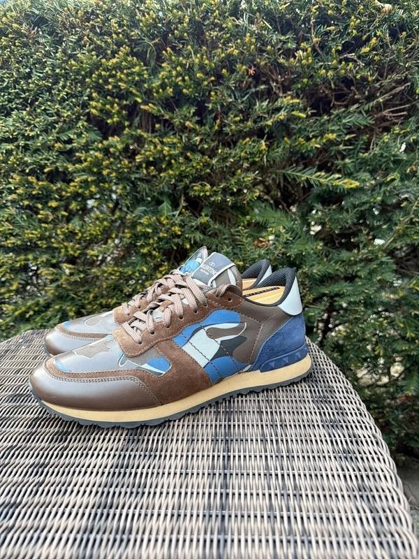 Valentino Garavani Rockrunners maat  43.5, Bruin, Valentino, Ophalen of Verzenden, Sneakers of Gympen