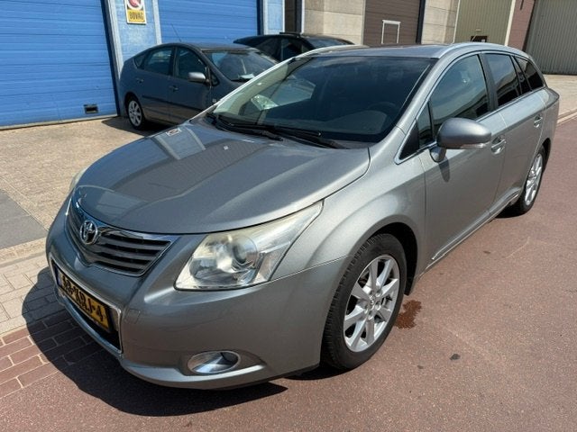 Toyota Avensis wagon 1.8 VVTi Executive Business 2010 LEER +, Auto's, Toyota, 15 km/l, 4 cilinders, Grijs, 1600 kg