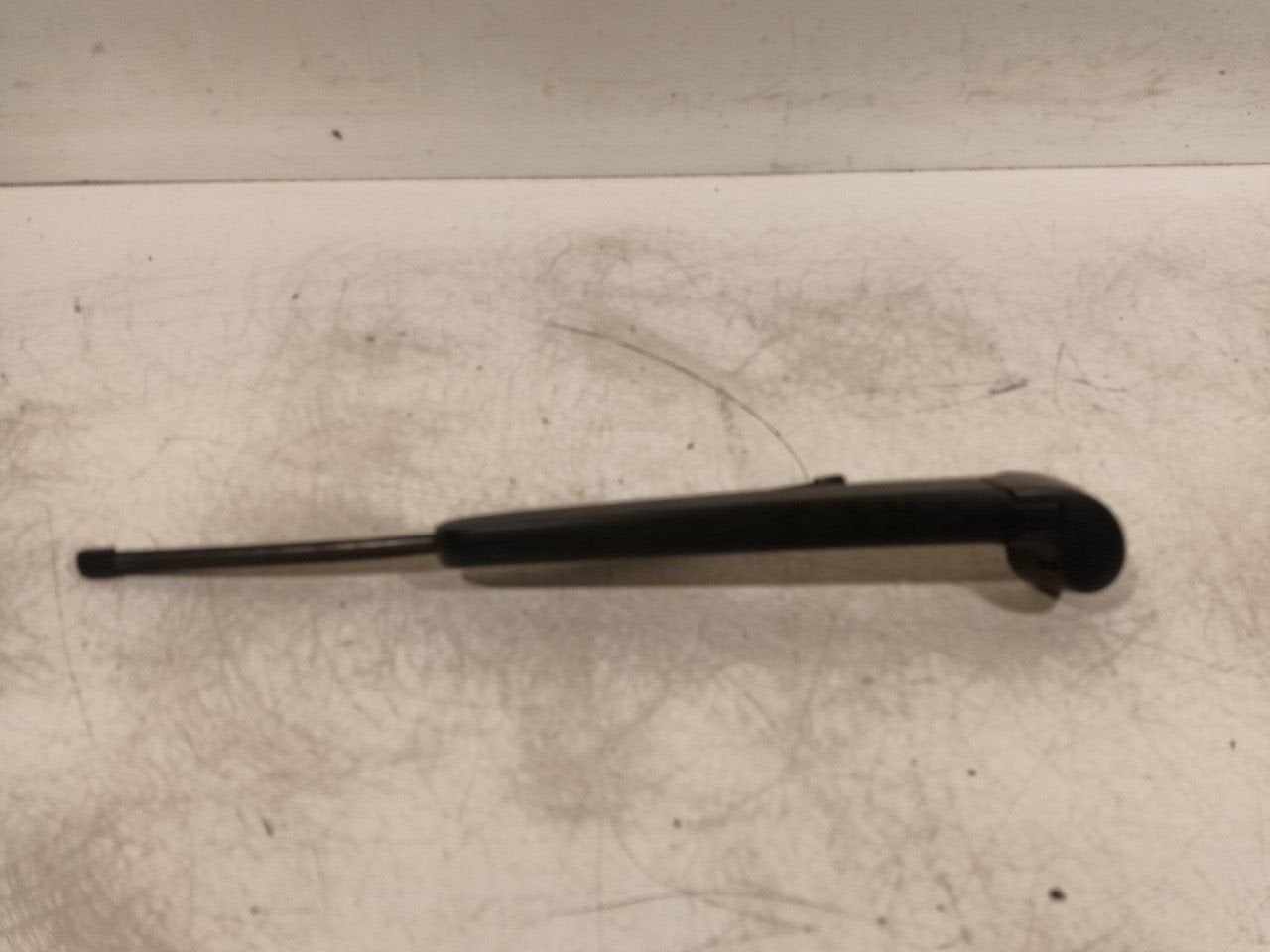 Ruitenwisserarm achterruit Audi S3, Onderdelen@venauto.nl, Van der Ven Autorecycling B.V., Gebruikt, Ettenseweg 76, 4706 PB Roosendaal, The Netherlands