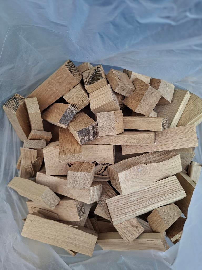 Europees Eiken Rookchunks - Ruim 18 kg Schoon & Droog Hout, Tuin en Terras, Haardhout, Minder dan 3 m³, Ophalen of Verzenden, Eikenhout