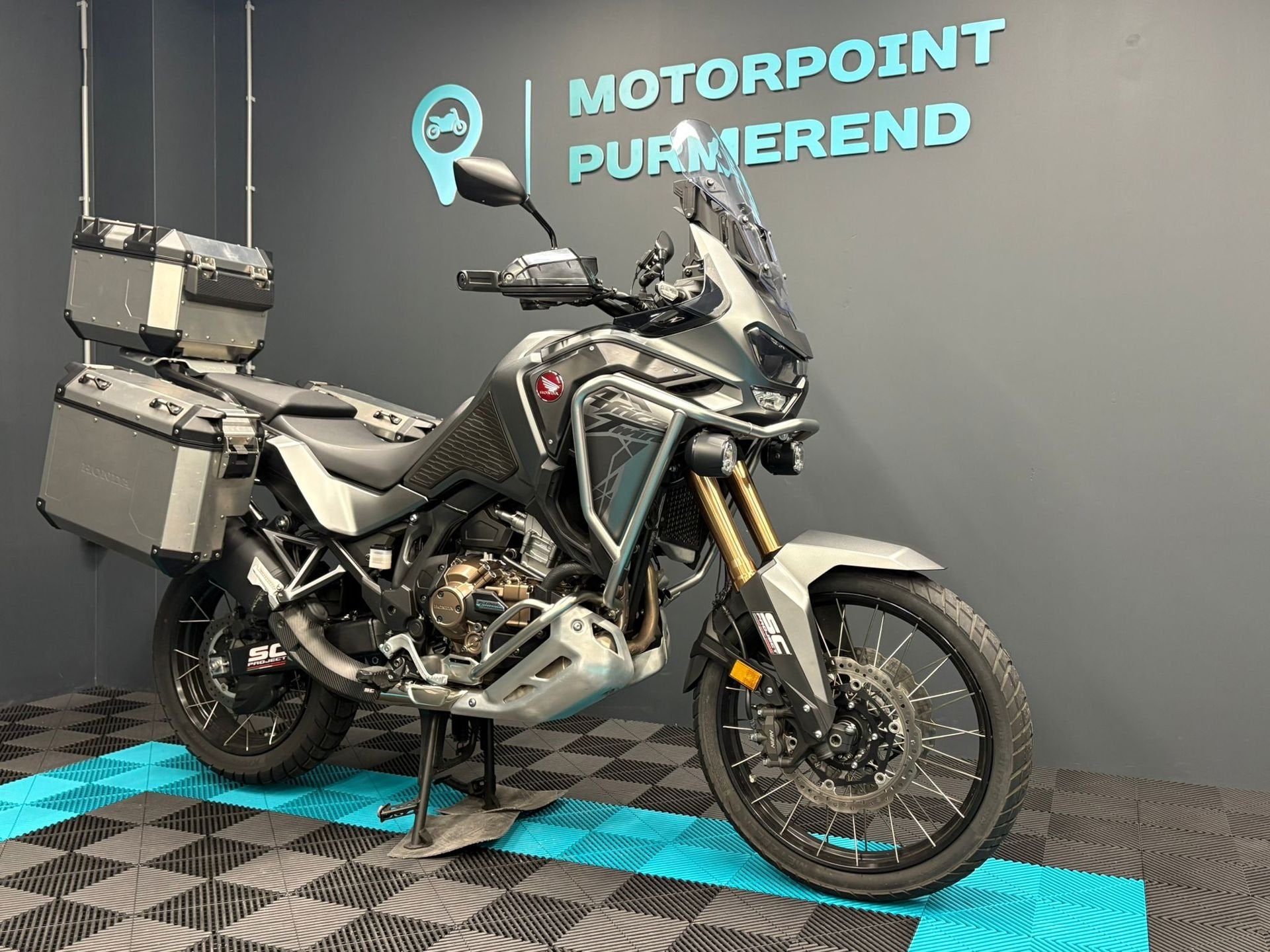 Honda CRF1100 DCT adventure Sports | Full option| SC Project, Motoren, Honda, Rivium boulevard 222A
2909lk  Capelle a/d IJsel, NL