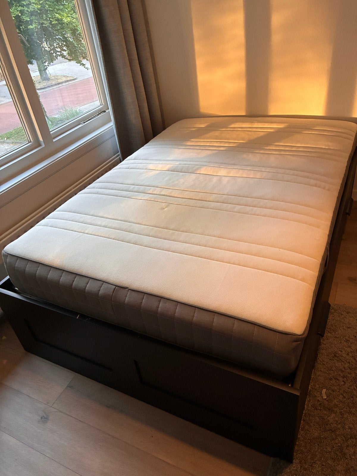 Ledikant 200x140 met matras (IKEA Hövåg), Ophalen, Tweepersoons, 140 cm, 200 cm