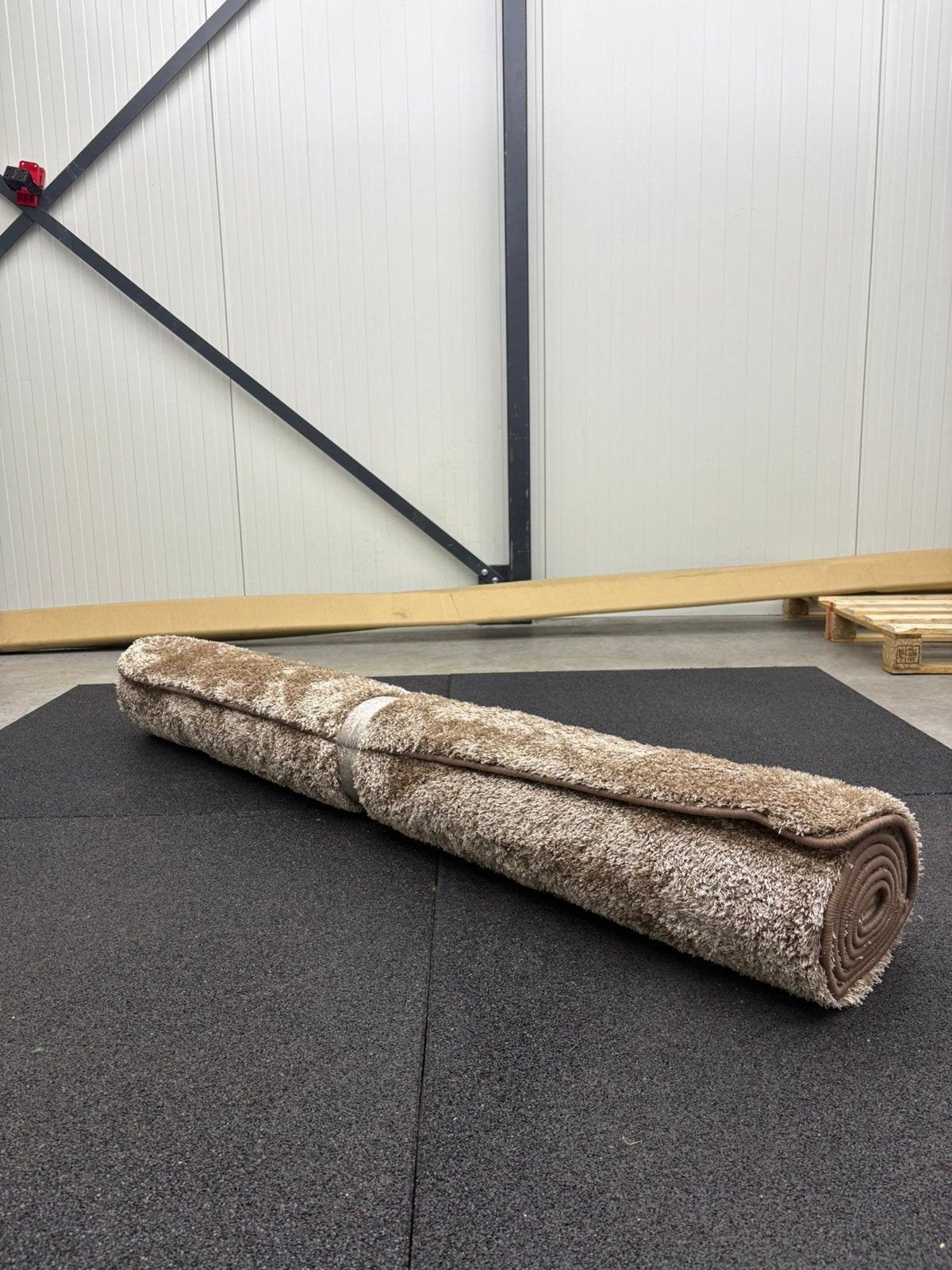 Luxe shaggy vloerkleed 160x240 cm beige, Huis en Inrichting, Stoffering | Tapijten en Kleden, Zo goed als nieuw, 150 tot 200 cm