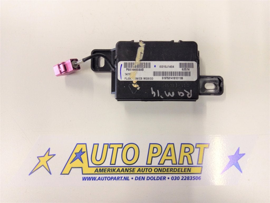 Dodge Ram keyless antenne module 2013-2018, Auto-onderdelen, Gebruikt, PO Box 21-8004 | Auburn Hills, MI 48321-8004, Amerikaanse onderdelen