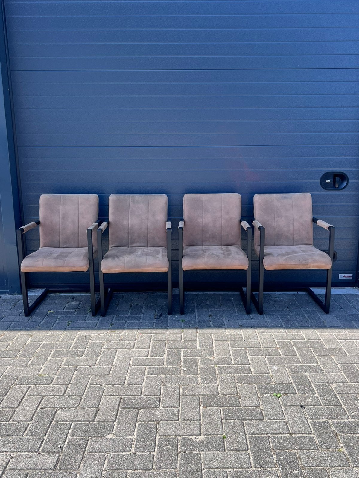 4x luxe fauteuil / bezoekersstoel met armleuningen, Ophalen of Verzenden, Zo goed als nieuw, Overige kleuren, Vier