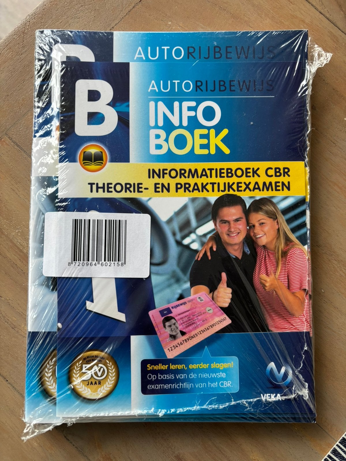 Theorieboeken Auto Vekabest NIEUW, Ophalen of Verzenden, Alpha, Nieuw, Niet van toepassing