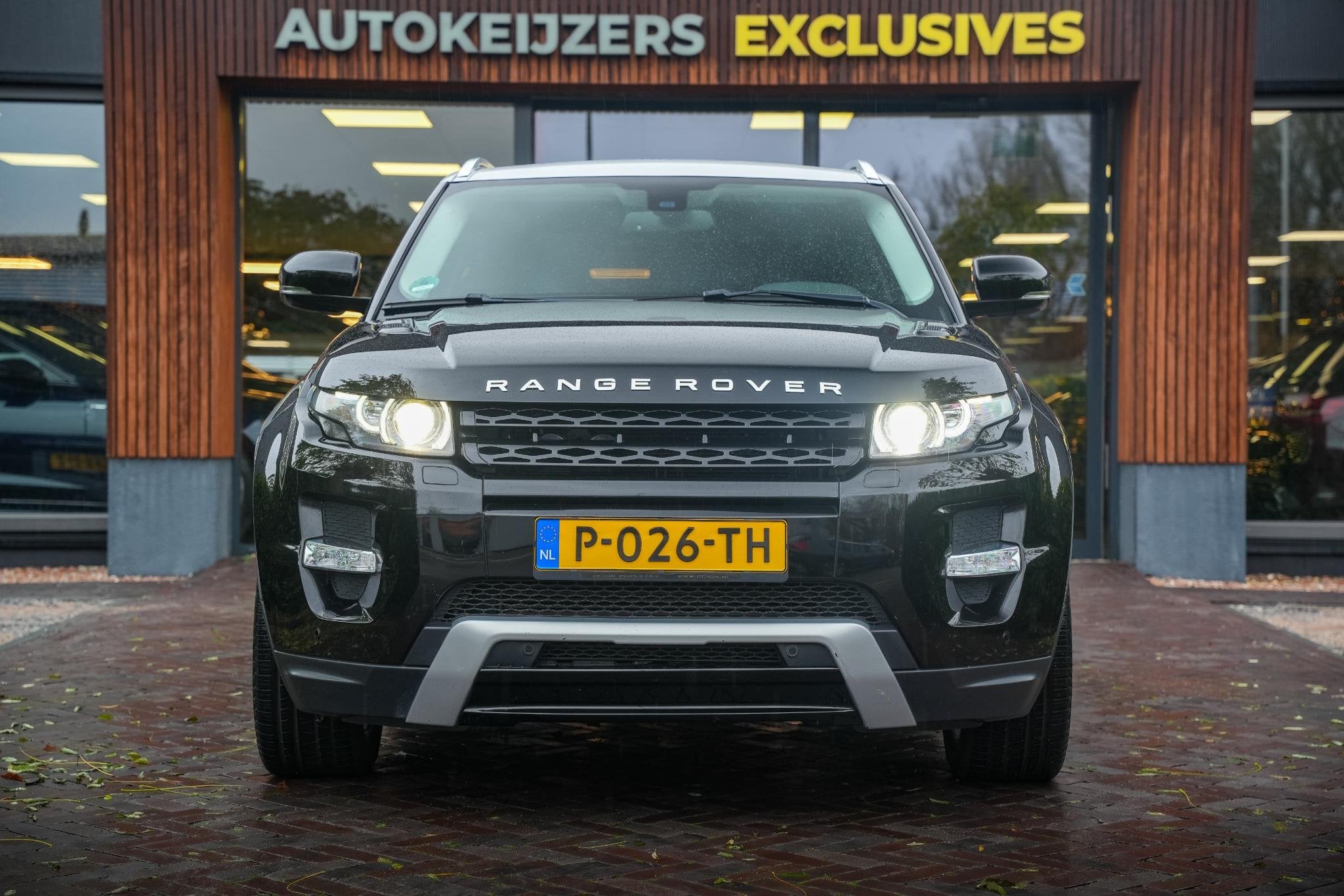 Land Rover Range Rover Evoque Coupé 2.2 SD4 4WD Prestige Le, Auto's, Euro 5, 15 km/l, Zwart, 4 stoelen