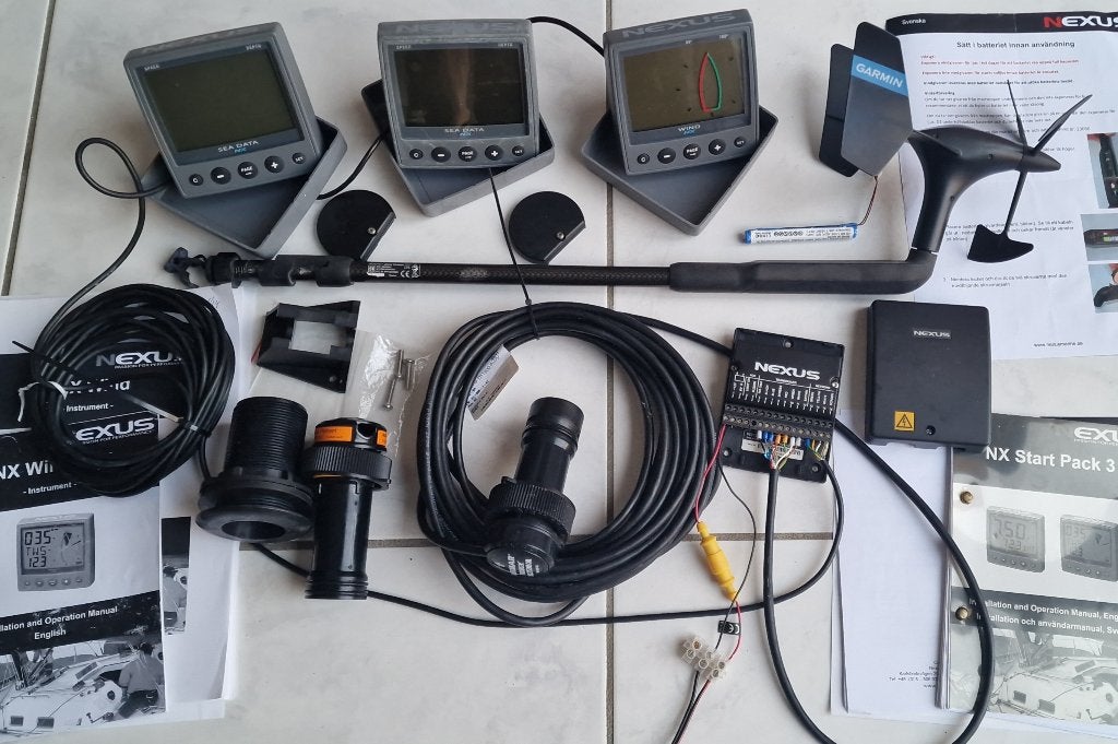 3 Garmin Nexus navigatie systeem, Watersport en Boten, Navigatiemiddelen en Scheepselektronica, Ophalen, Gebruikt, Overige typen