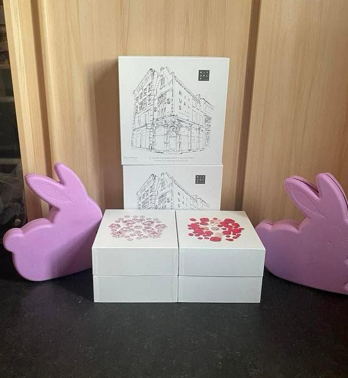 Rituals cadeau doos leeg pasen sakura Ayurveda anniversary, Ophalen of Verzenden, Zo goed als nieuw, Papier of Karton