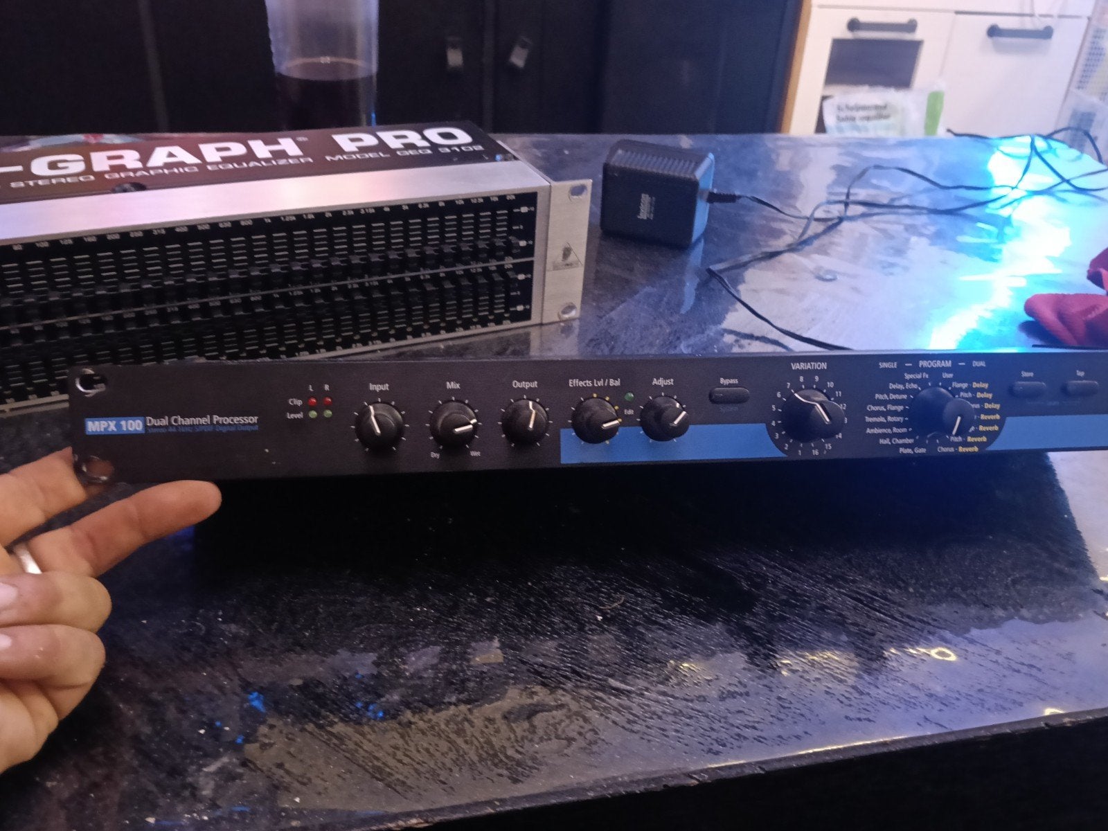 dual channel prosessor. mpx 100, Ophalen