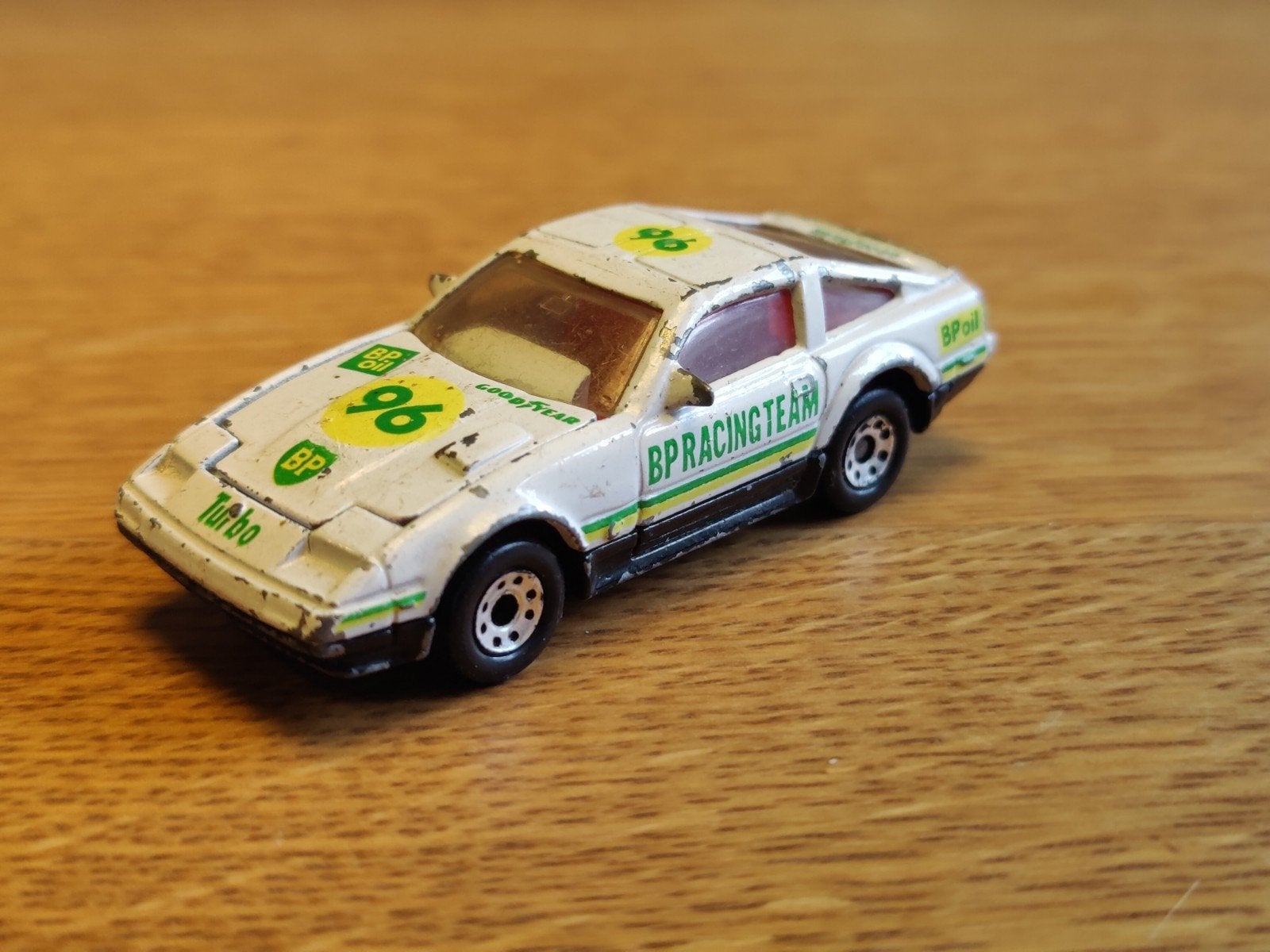 Matchbox Nissan 300 ZX Turbo BP Racing Team, Ophalen of Verzenden, Zo goed als nieuw, Auto